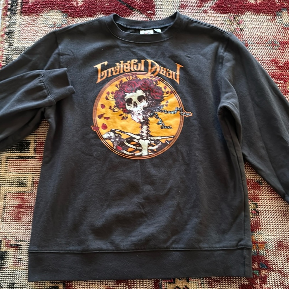 Grateful Dead sweatshirt